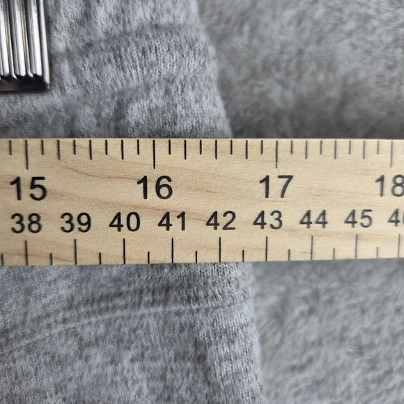 Talbots Gray Sweat Pants with Elastic Waistband and Tapered Fit - Picture 3 of 5